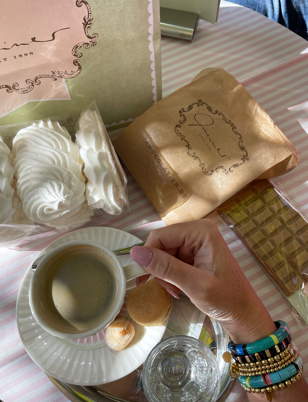 Savor artisanal pastries and rich coffee at Gmeiner Café, a cozy patisserie in Wiesbaden.