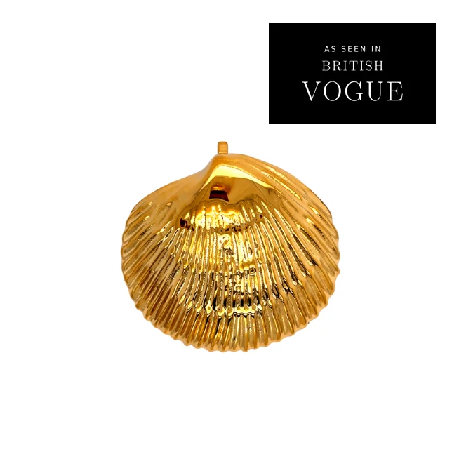 Maris Accessory Pendant – gold finished scallop shell pendant, as seen in British Vogue