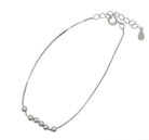 Kids' 6-inch 925 sterling silver bracelet with ball beads on a sleek silver box chain and 1-inch extender.
Delicate and durable children’s jewelry—perfect for birthdays, holidays, or first keepsakes.