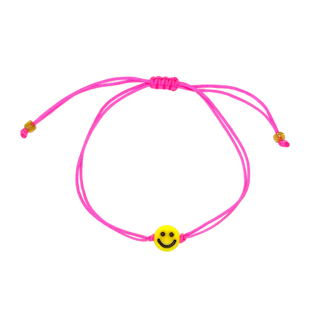 Yellow smiley face charm bracelet with adjustable pink drawstring cord for a fun, playful look.
Bright and cheerful accessory—perfect for kids, teens, or positive vibes lovers.