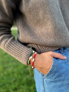7-inch bracelet with 0.25-inch pearls and genuine malachite beads, expandable with 2-inch extender.
Stylish 3-inch diameter design—ideal for boho looks, healing stone lovers, or daily elegance.