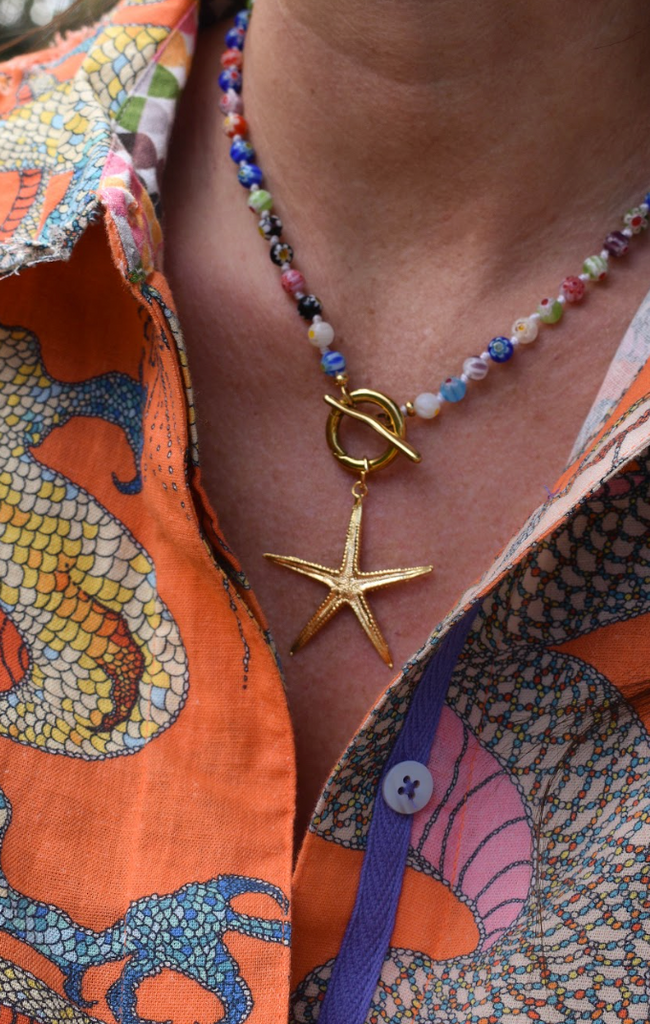1.75 inch gold plated starfish pendant in stainless steel, ocean-inspired jewelry charm for seaside style