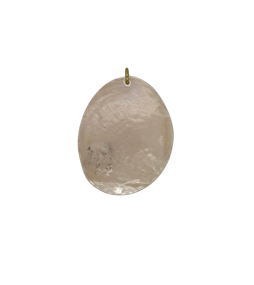 Abalone shell pendant reflects the rhythm of the ocean.